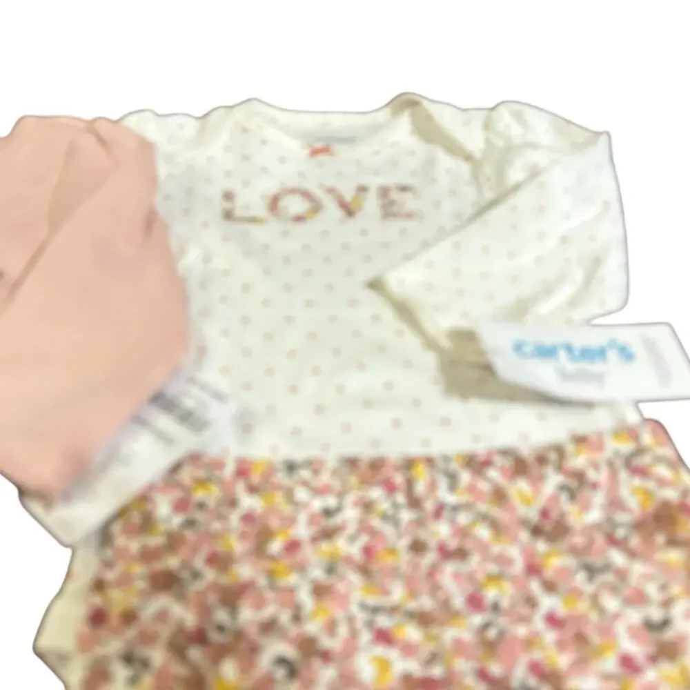 Carters paired these